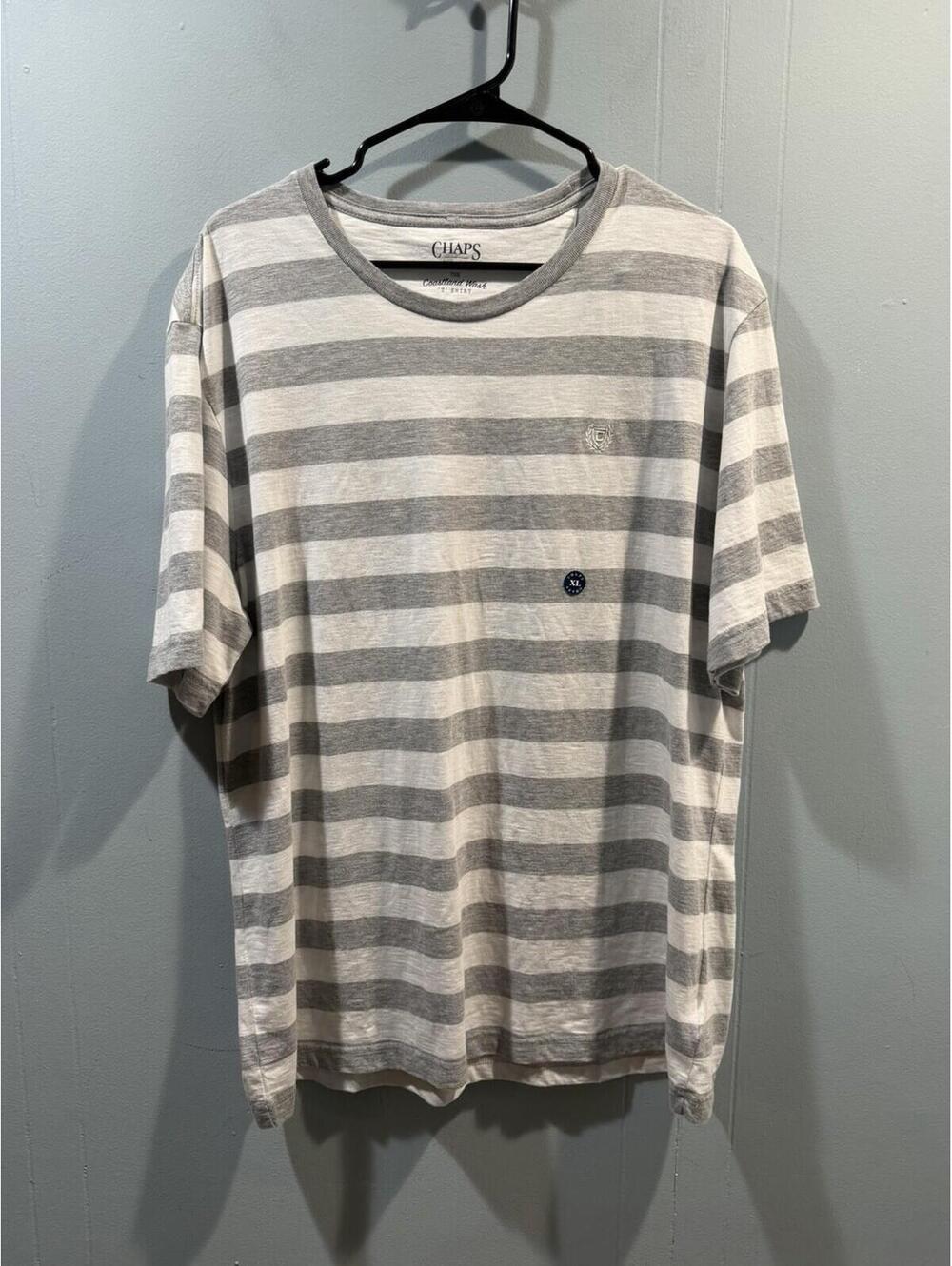 New Mens Chaps T Shirt Size XL Striped Gray White